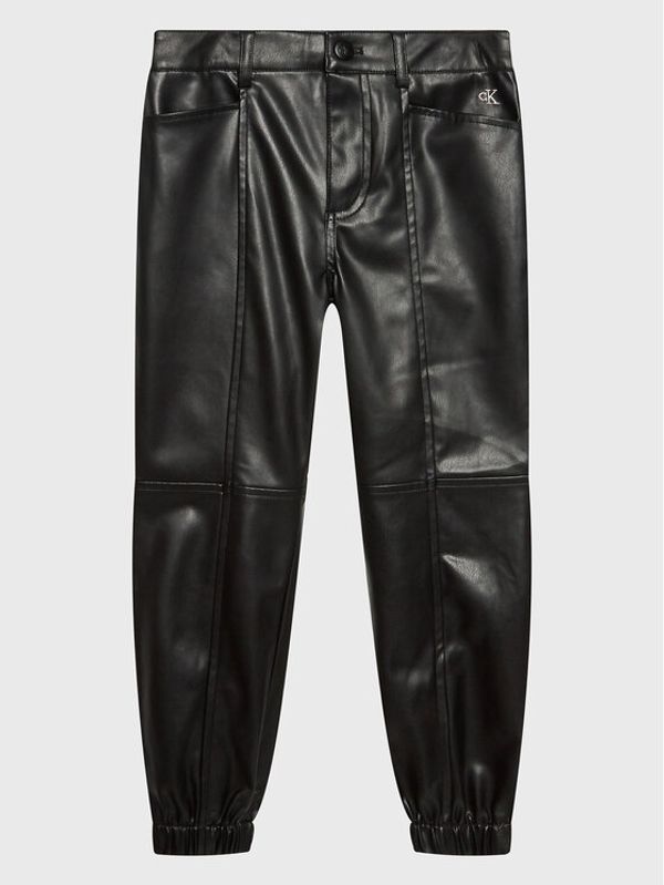 Calvin Klein Jeans Calvin Klein Jeans Панталони от имитация на кожа IG0IG01694 Черен Regular Fit