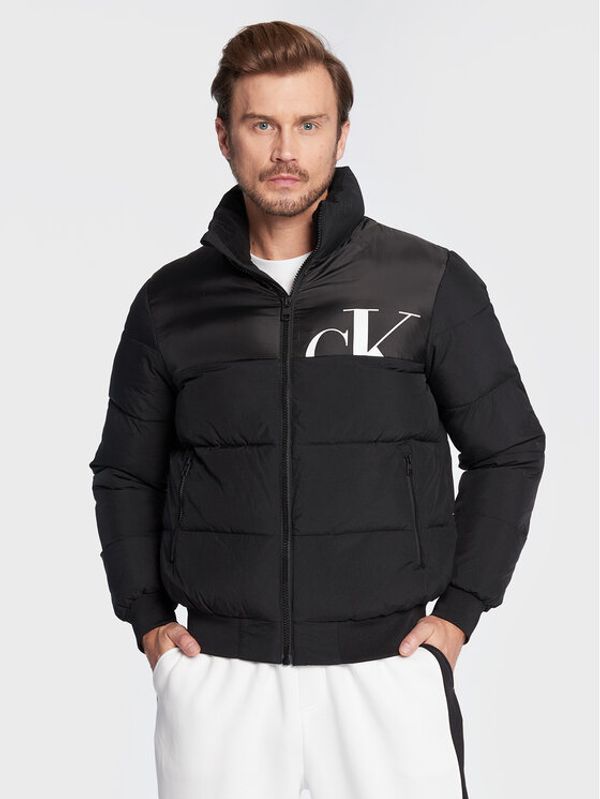 Calvin Klein Jeans Calvin Klein Jeans Пухено яке J30J321973 Черен Regular Fit