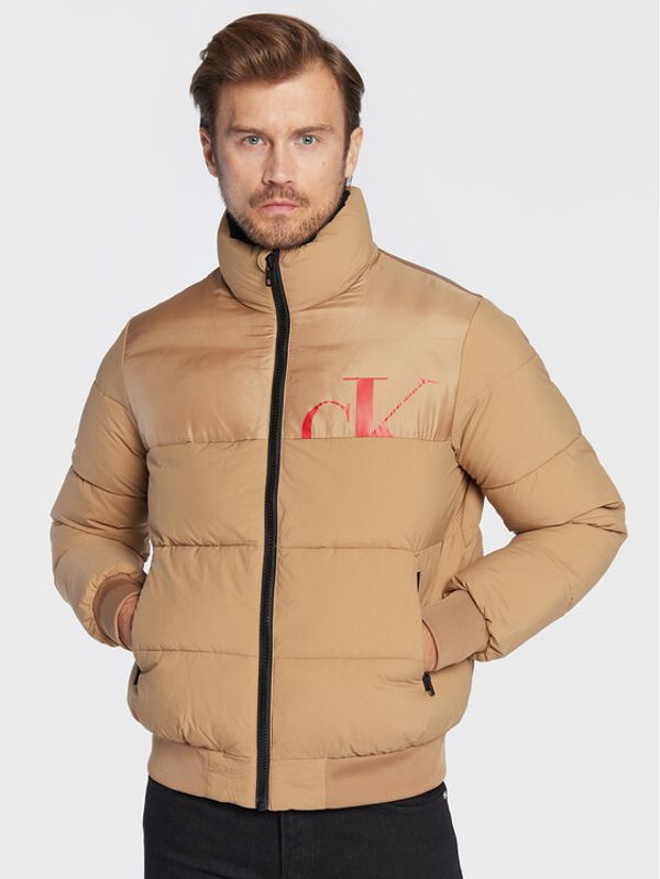 Calvin Klein Jeans Calvin Klein Jeans Пухено яке J30J321973 Кафяв Regular Fit