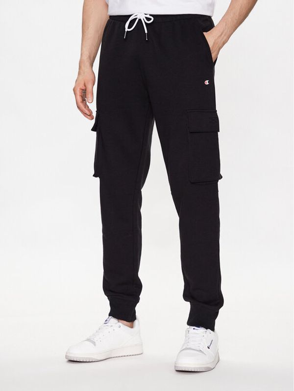 Champion Champion Долнище анцуг 218703 Черен Comfort Fit
