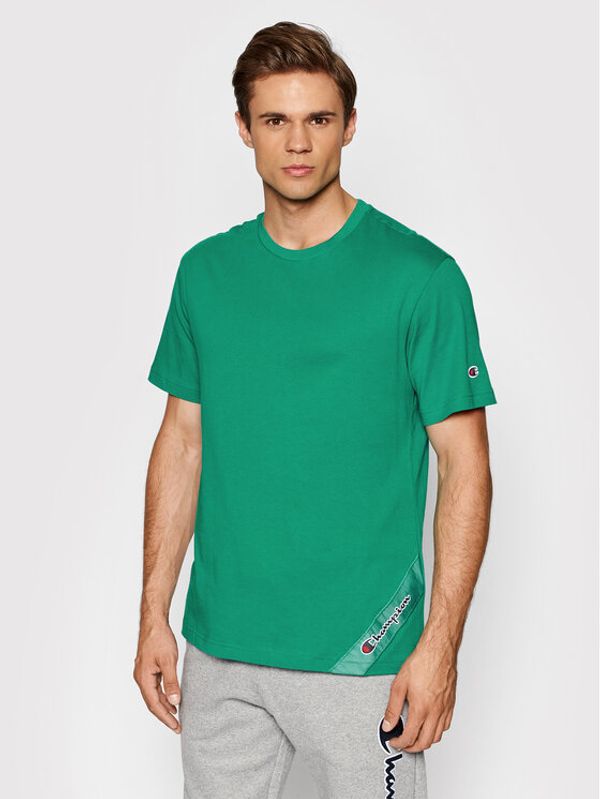 Champion Champion Тишърт Asymmetric Script Logo 216553 Зелен Comfort Fit