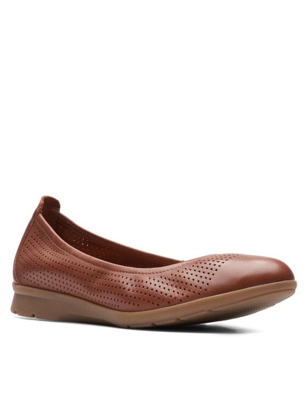 Clarks Clarks Обувки Jenette Ease 26166483 Кафяв