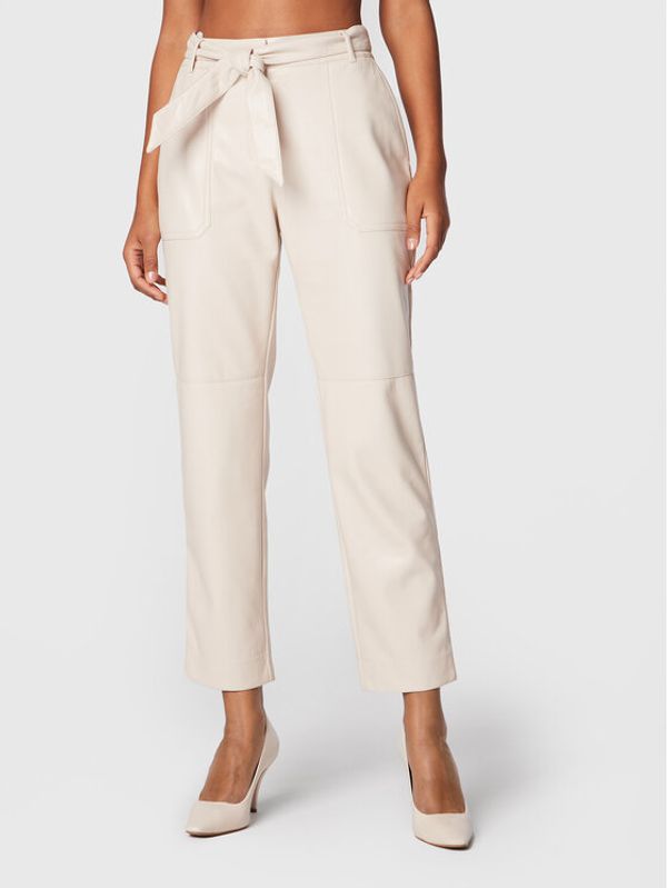 Comma Comma Панталони от имитация на кожа 2120602 Бежов Regular Fit