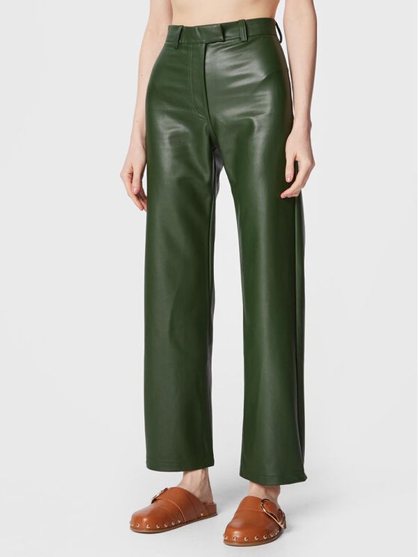 Cotton On Cotton On Панталони от имитация на кожа 2054453 Зелен Regular Fit