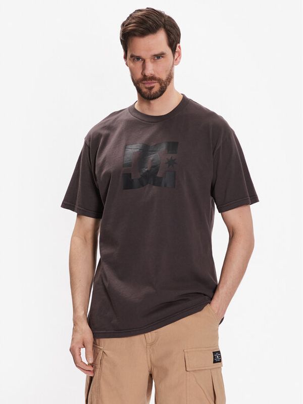DC DC Тишърт Pigment Dye ADYZT05223 Кафяв Relaxed Fit