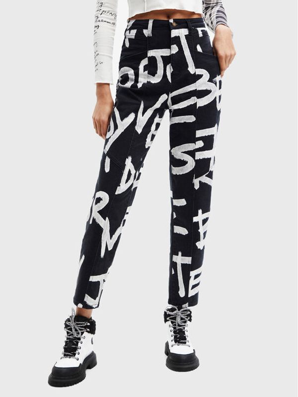 Desigual Desigual Дънки Brocha 22WWPN07 Черен Relaxed Fit