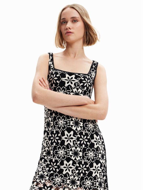 Desigual Desigual Ежедневна рокля Daisies 23SWVF01 Черен Regular Fit