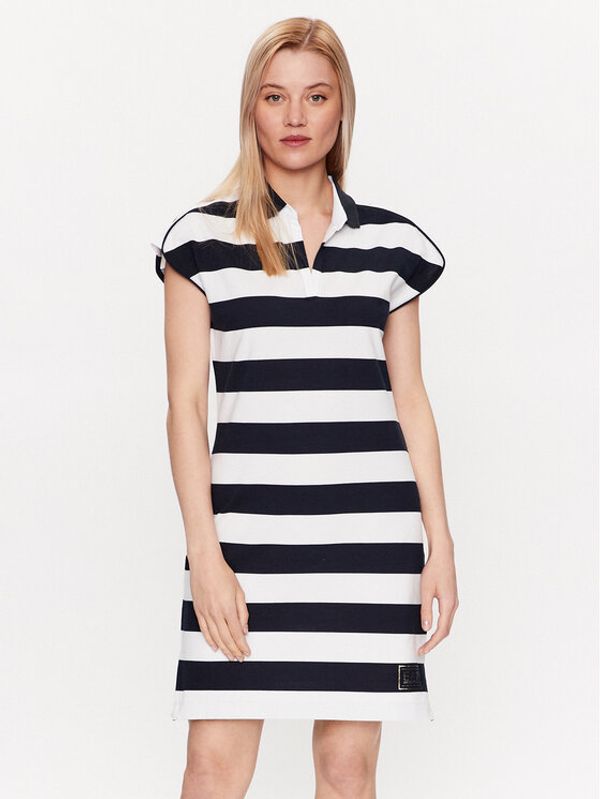 EA7 Emporio Armani EA7 Emporio Armani Ежедневна рокля 3RTA56 TJ9DZ 2115 Цветен Regular Fit