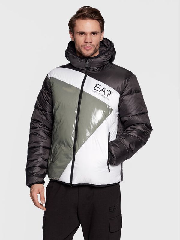 EA7 Emporio Armani EA7 Emporio Armani Пухено яке 6LPB60 PN5ZZ 1200 Черен Regular Fit