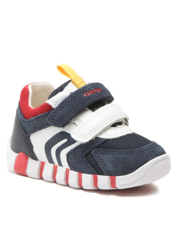 Geox Geox Обувки B Iupidoo Boy B3555D02214C0735 Цветен