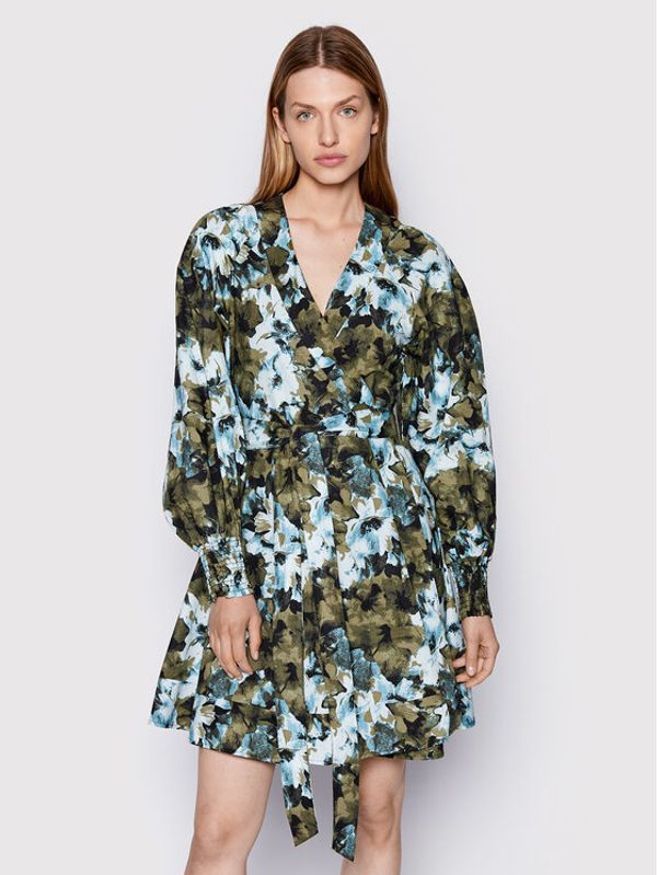 Gestuz Gestuz Лятна рокля Bliishagz 10906275 Зелен Regular Fit