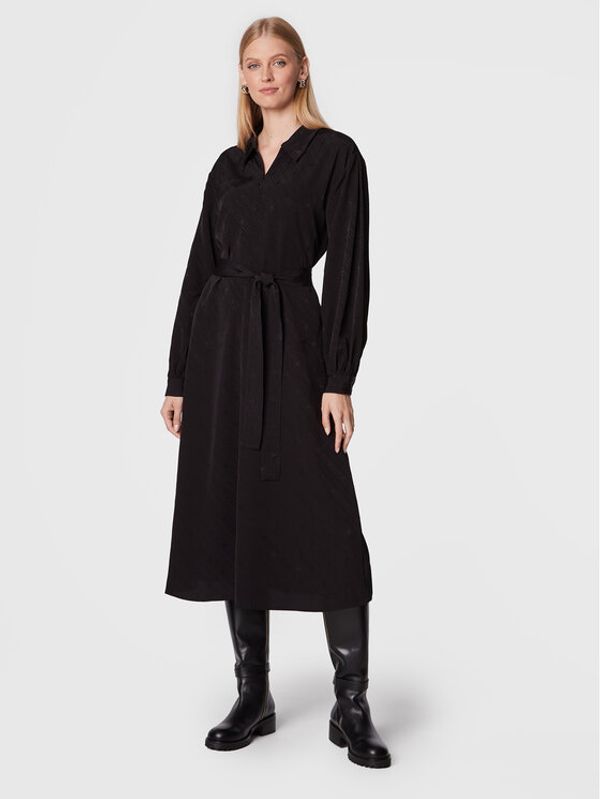 Gestuz Gestuz Рокля тип риза Jacqlingz 10906447 Черен Relaxed Fit