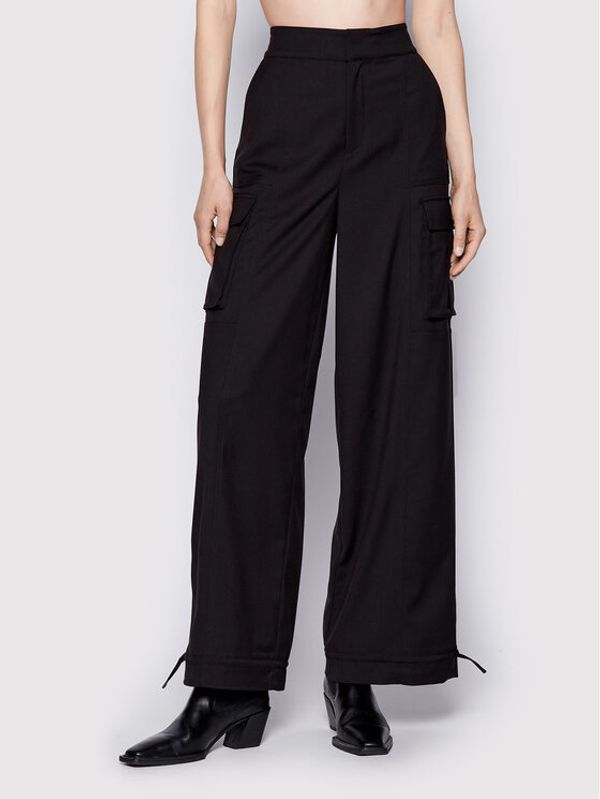 Gestuz Gestuz Текстилни панталони Noragz 10906317 Черен Loose Fit