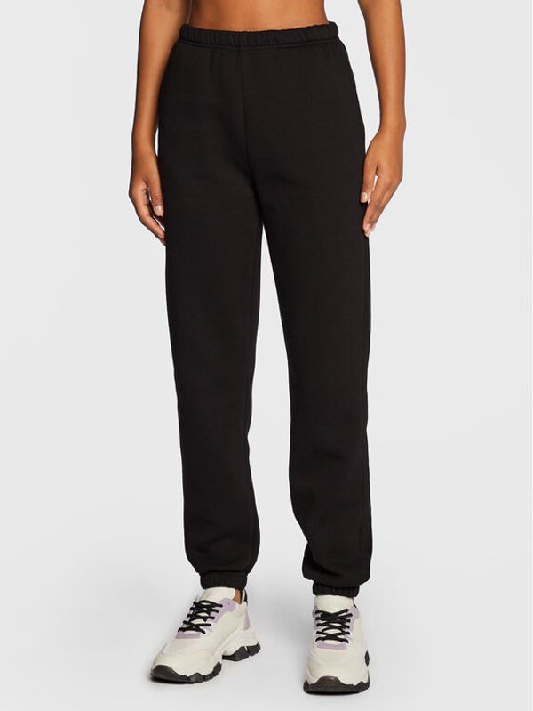 Gina Tricot Gina Tricot Долнище анцуг Basic 87590 Черен Regular Fit