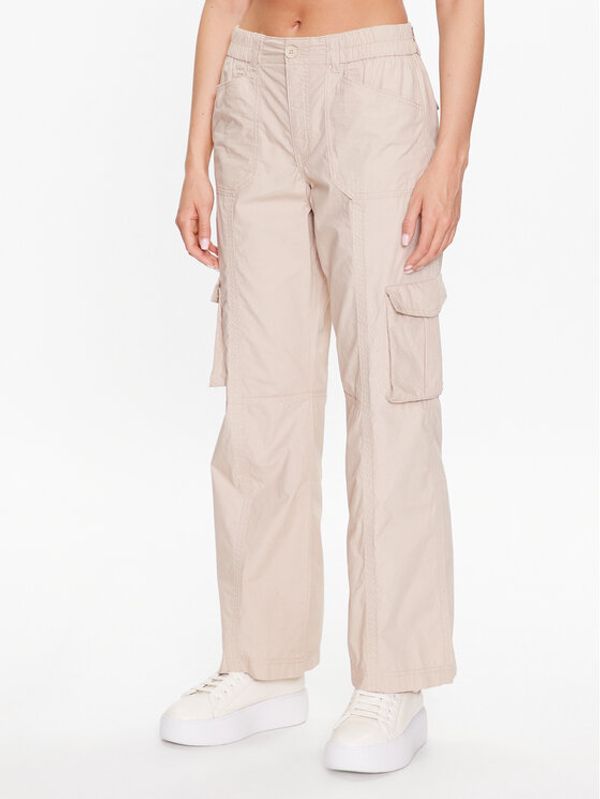 Gina Tricot Gina Tricot Текстилни панталони Cargo trousers 19671 Бежов Regular Fit