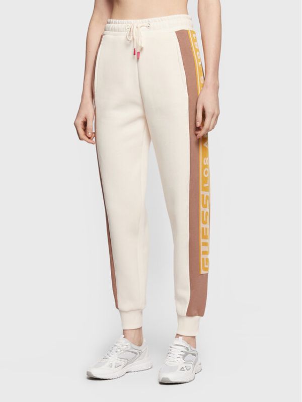 Guess Guess Долнище анцуг Adrianna V3RB03 KBGQ2 Бежов Regular Fit