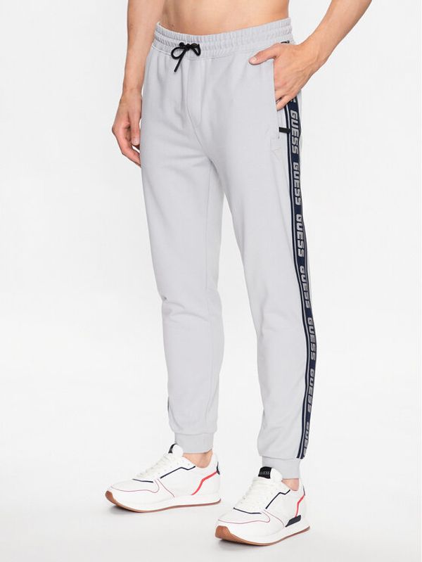 Guess Guess Долнище анцуг New Arlo Z2YB19 K6ZS1 Сив Regular Fit