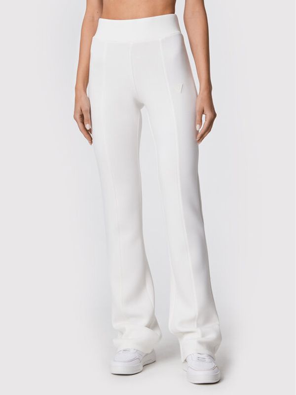 Guess Guess Долнище анцуг V2YB20 K7UW2 Бял Relaxed Fit