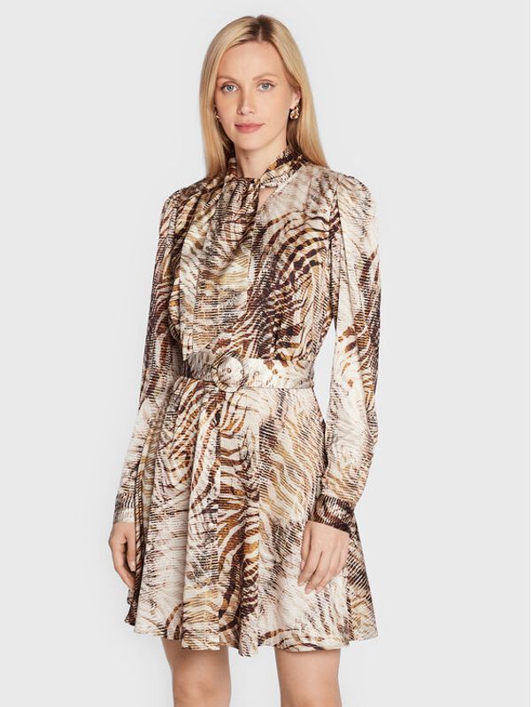 Guess Guess Ежедневна рокля Mireille W2BK11 WD8G2 Бежов Regular Fit