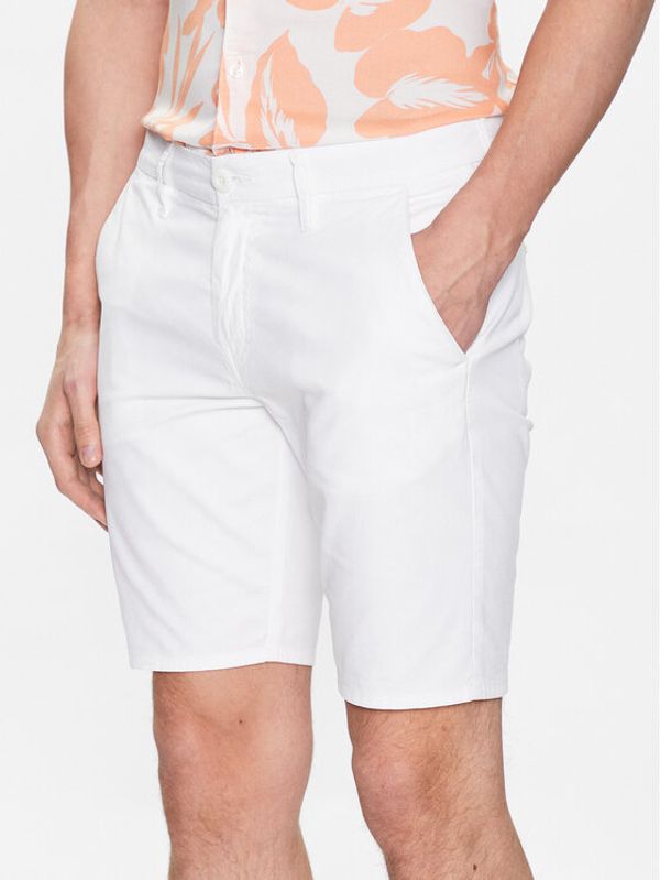 Guess Guess Шорти от плат Daniel M3GD05 WFBW3 Бял Skinny Fit