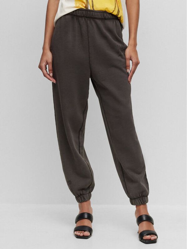 Hugo Hugo Долнище анцуг 50493203 Черен Relaxed Fit