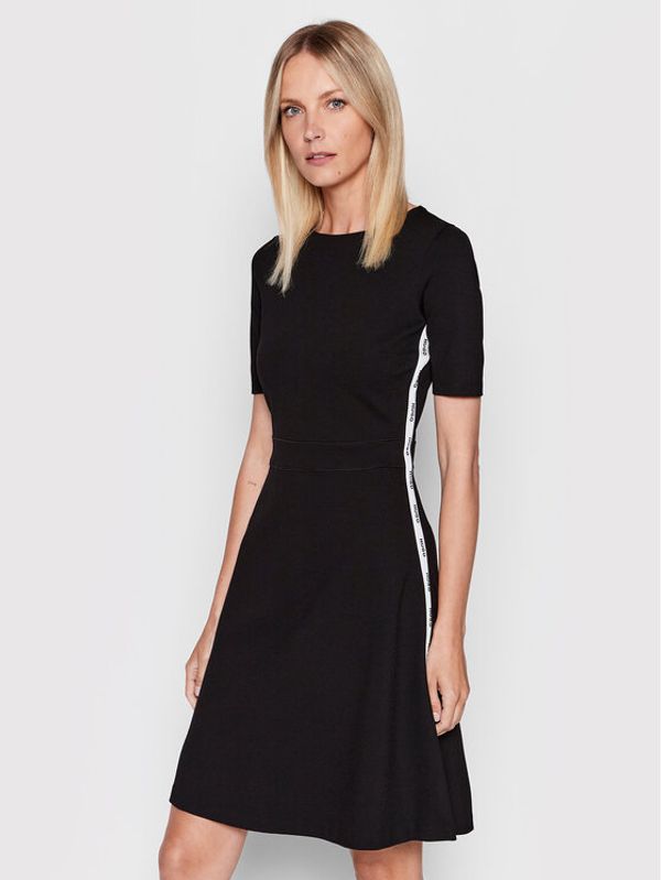 Hugo Hugo Ежедневна рокля Davinca_1 50481855 Черен Regular Fit
