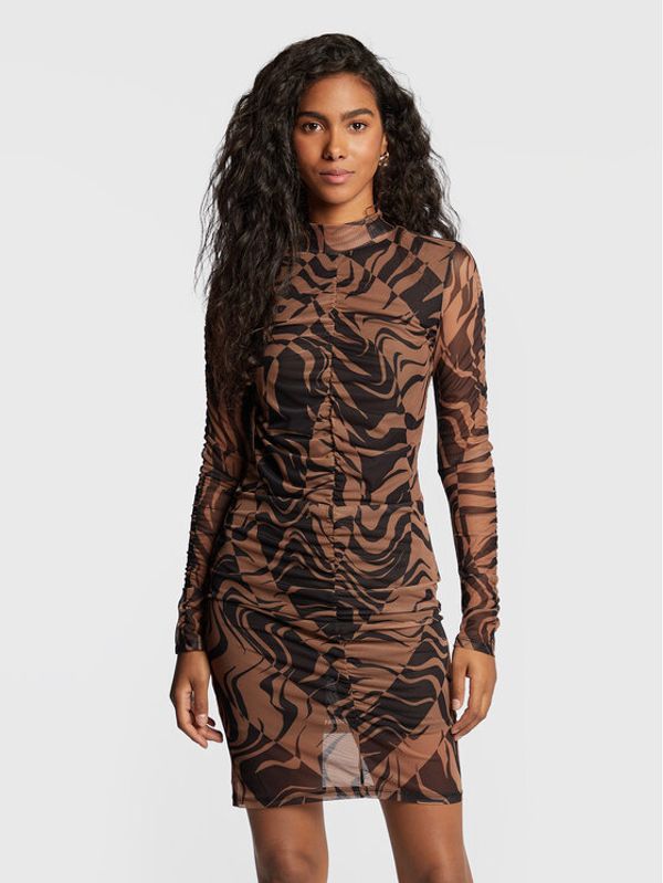 Hugo Hugo Ежедневна рокля Nikau 50474904 Кафяв Slim Fit