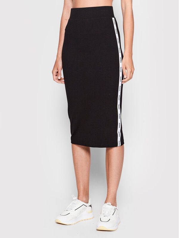 Hugo Hugo Пола тип молив Nacrezia_1 50481856 Черен Slim Fit