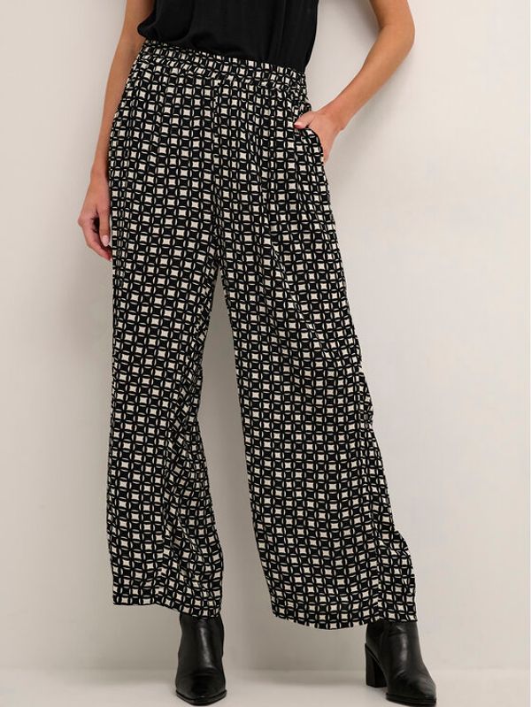 Kaffe Kaffe Панталони тип кюлоти Nilia 10507399 Черен Loose Fit