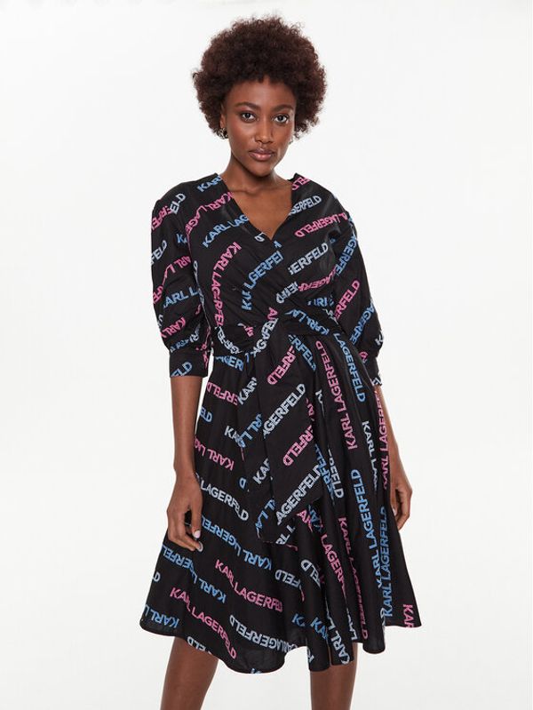 KARL LAGERFELD KARL LAGERFELD Ежедневна рокля Logo Embroidered 225W1306 Черен Regular Fit