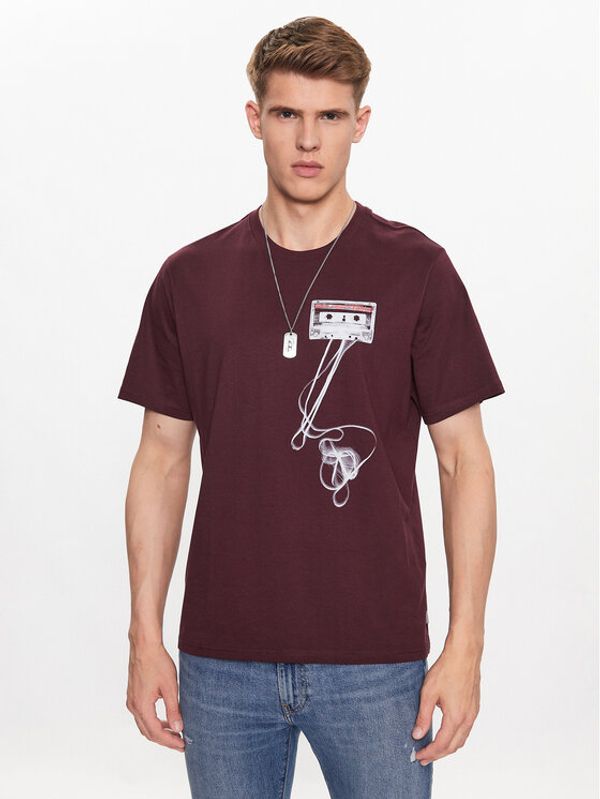 Levi's® Levi's® Тишърт 16143-1011 Бордо Relaxed Fit