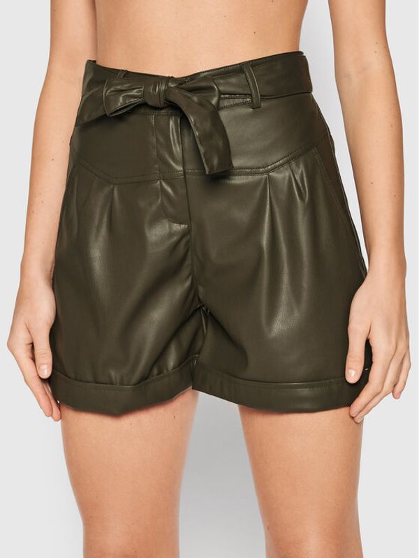 Liu Jo Liu Jo Шорти от имитация на кожа WF1491 E0392 Зелен Regular Fit