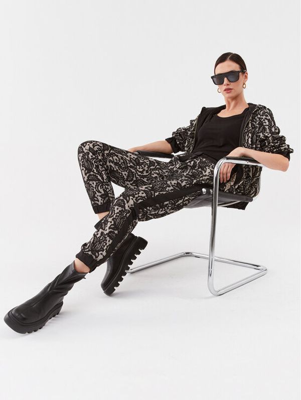 Liu Jo Liu Jo Текстилни панталони 5F3102 J4571 Черен Regular Fit