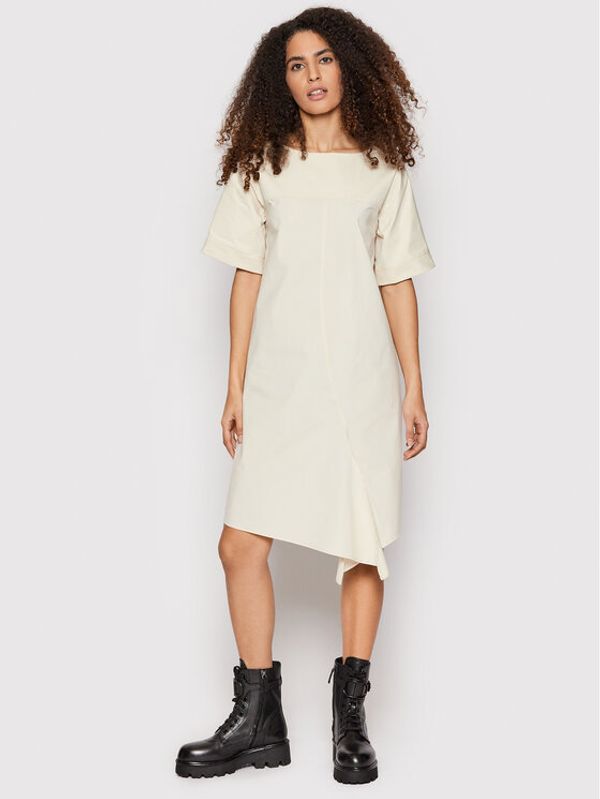 Liviana Conti Liviana Conti Ежедневна рокля F2SK71 Бежов Regular Fit