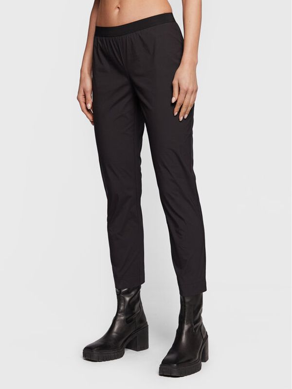 Liviana Conti Liviana Conti Текстилни панталони F3SK81 Черен Regular Fit