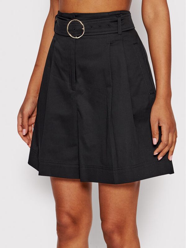 Marella Marella Шорти от плат Langue 31410122 Черен Relaxed Fit