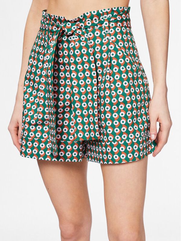 MAX&Co. MAX&Co. Шорти от плат Oporto 71410123 Зелен Regular Fit
