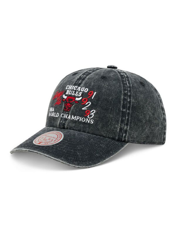 Mitchell & Ness Mitchell & Ness Шапка с козирка Chicago Bulls 6LUXFH21HW004 Черен