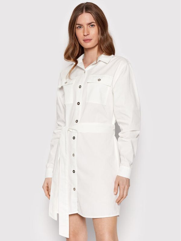 NA-KD NA-KD Рокля тип риза 1018-008323-0244-581 Бял Regular Fit