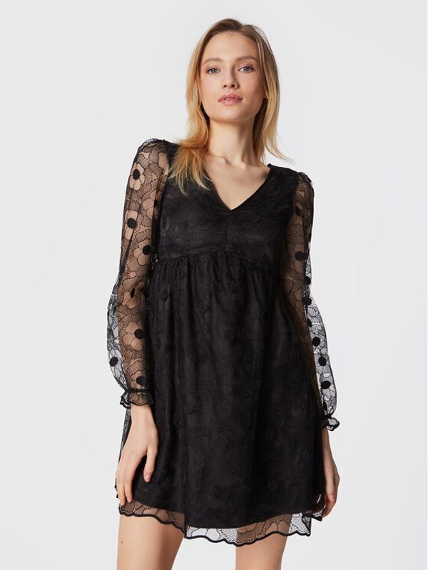 NAF NAF NAF NAF Коктейлна рокля Maggie THNR158A Черен Regular Fit