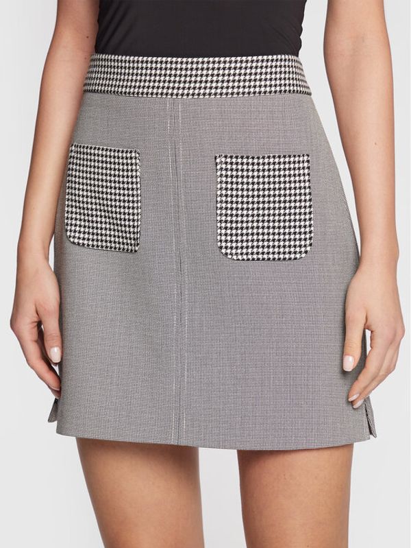 NAF NAF NAF NAF Мини пола Epuce THNJ14 Черен Regular Fit