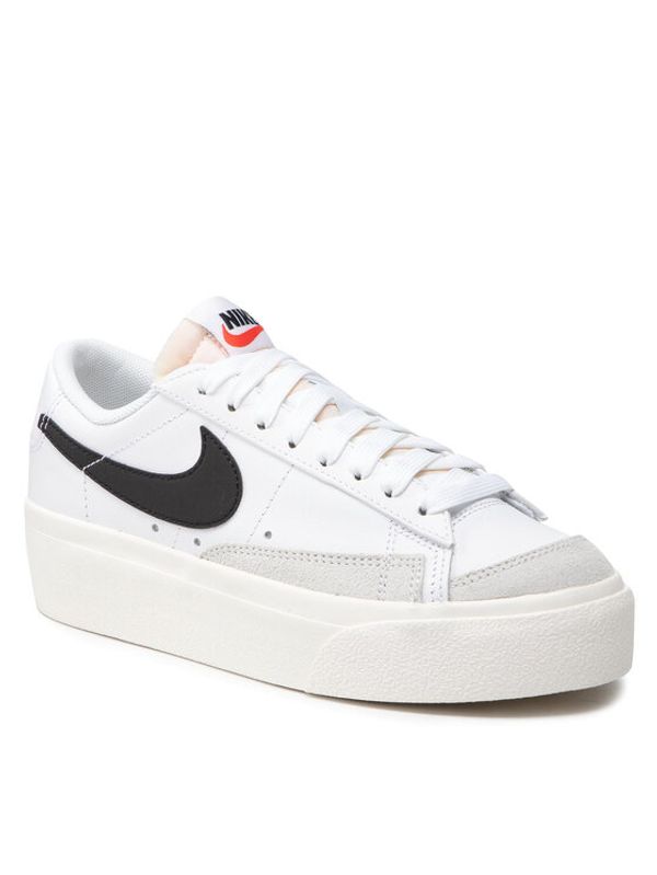 Nike Nike Обувки Blazer Low Platform DJ0292 Бял