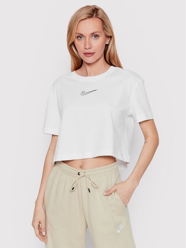 Nike Nike Тишърт DO2558 Бял Cropped Fit