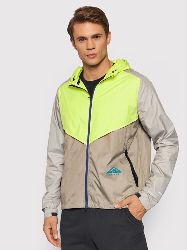 Nike Nike Яке за джогинг Windrunner CZ9054 Бежов Regular Fit