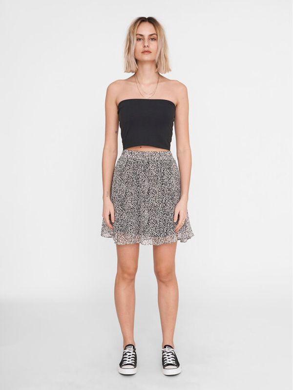 Noisy May Noisy May топ 27011679 Черен Tight Fit