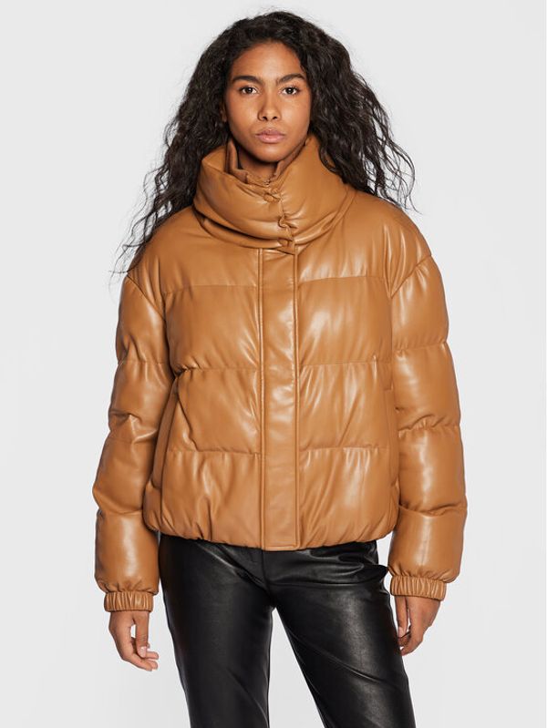 Patrizia Pepe Patrizia Pepe Яке от имитация на кожа 2O0022/E005-B746 Кафяв Regular Fit