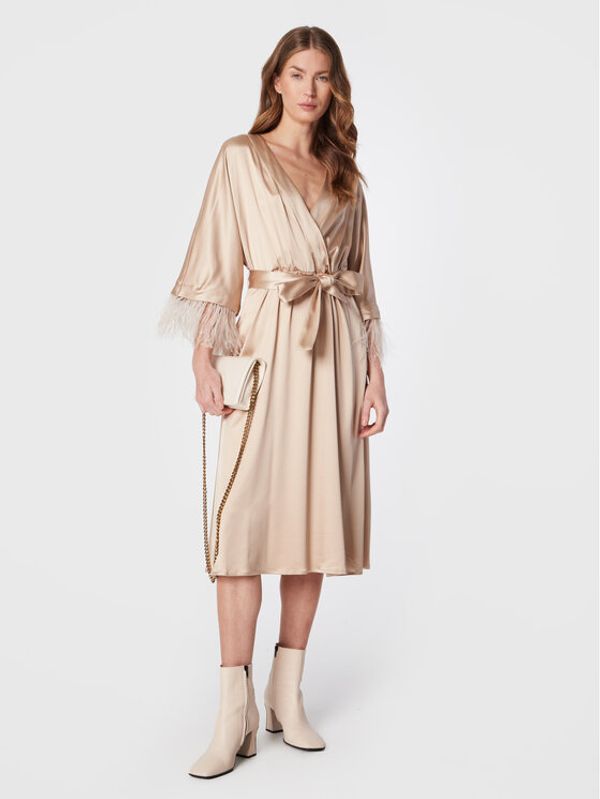 Peserico Peserico Коктейлна рокля E02798A00A Бежов Regular Fit