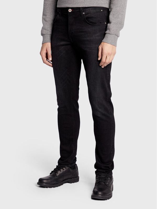 Petrol Industries Petrol Industries Дънки Russel 0022 Черен Tapered Fit