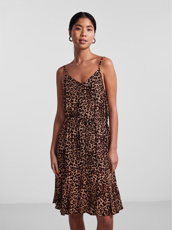 Pieces Pieces Рокля 17111424 Черен Volume Fit