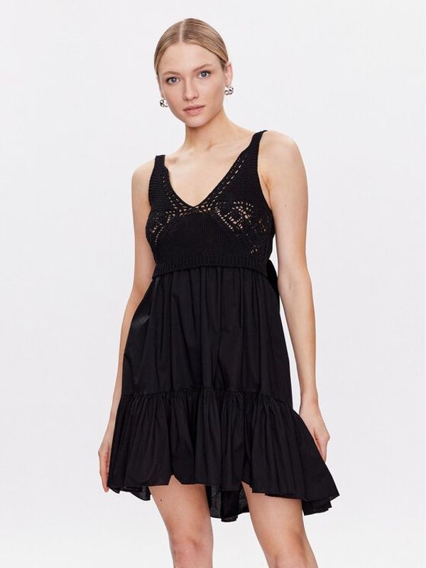 Pinko Pinko Ежедневна рокля Fermio 101162 A0TS Черен Regular Fit